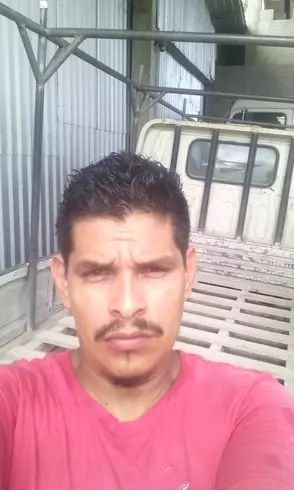 Hombre de 43 busca mujer para hacer pareja en Cortes, Honduras